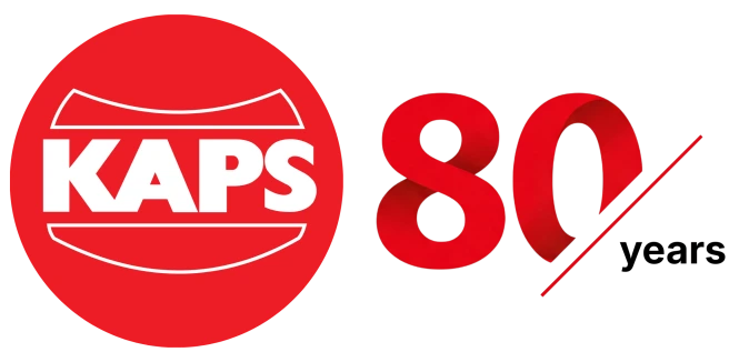 Karl Kaps Logo. Rot, mit "KAPS", und "80 Jahre". Mikroskope made in Germany.
